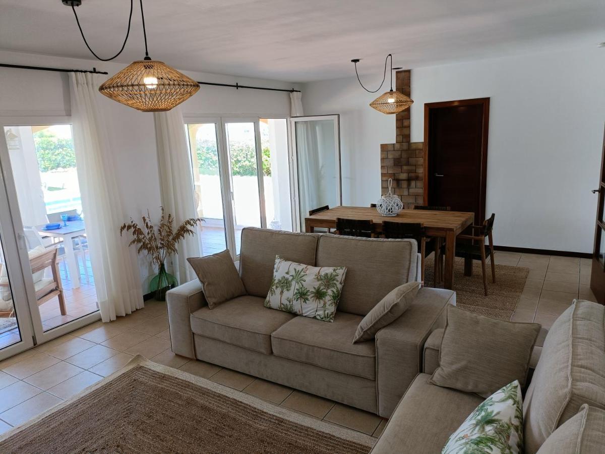 Villa Vega Relax En El Paraiso Es Mercadal Eksteriør billede